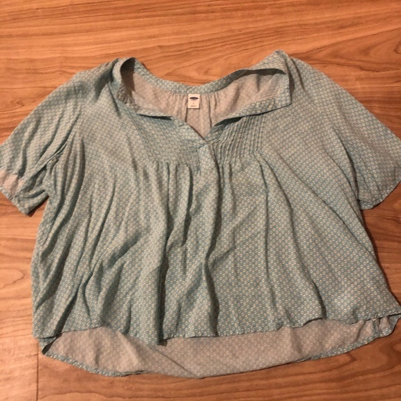 Old Navy light blue blouse - Picture 3 of 4
